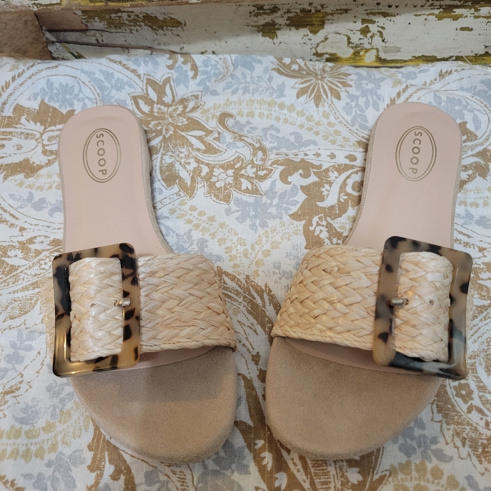 Rattan Slides